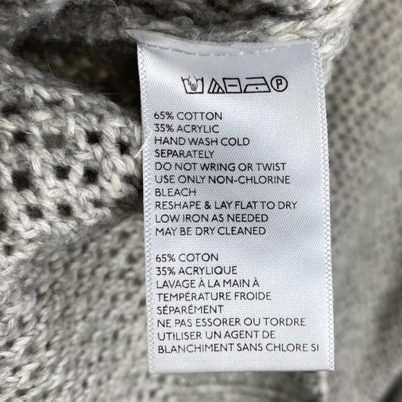 Urban Outfitters Turtleneck Knit Sweater Size S - Picture 6 of 6